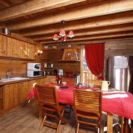 Chalet Melusine 12p * Huez